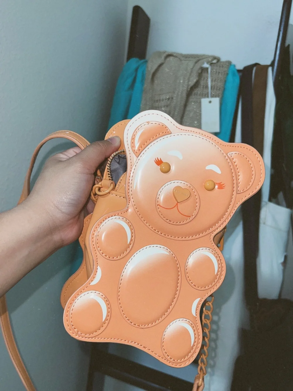 •LIKE NEW•BETSEY JOHNSON Gummy Bear Crossbody Bag